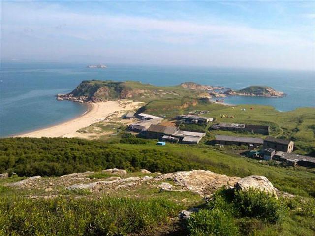 “寒冷的海岸”斯瓦尔巴,这里北极熊比人多 | 每日一图 狐瞰世界